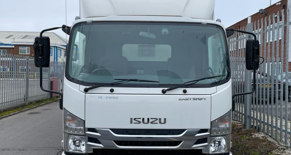 Isuzu van